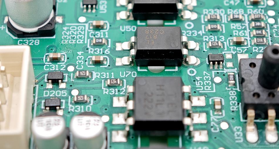 Како управувањето со залихите на фабриките за PCBA влијае на циклусот на испорака?