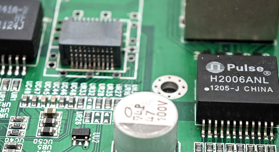 Истражување на разликите во технологијата и услугите меѓу глобалните фабрики за PCBA