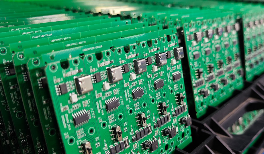 Како да ги користите алатките за проценка на капацитетот за да ја изберете најдобрата фабрика за PCBA?