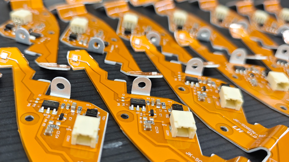 Зошто изборот на локална фабрика за PCBA ја подобрува ефикасноста на соработката?