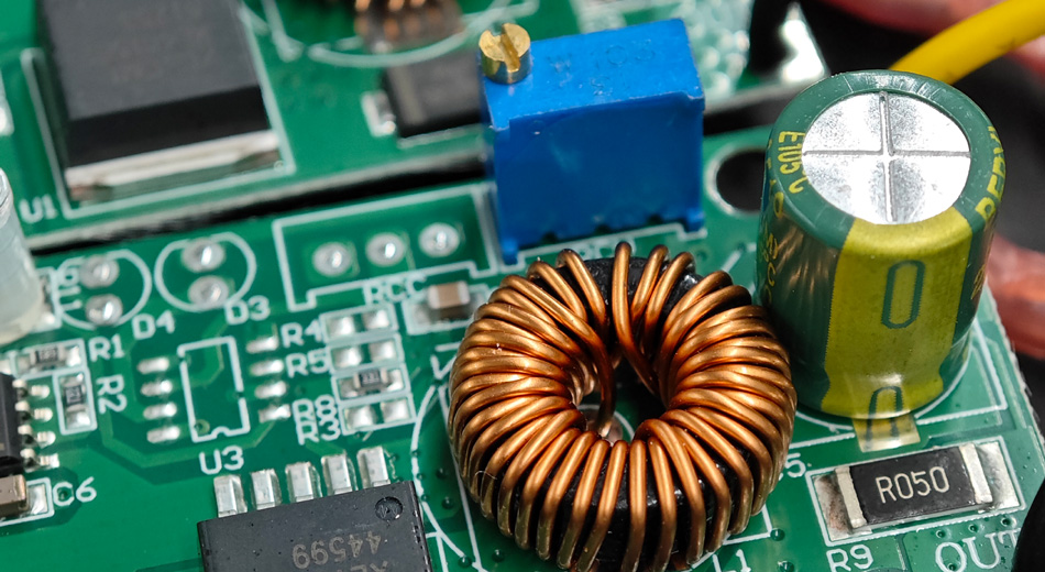 Студија на случај за успех на фабриката за PCBA: Клучни фактори во изборот на партнери