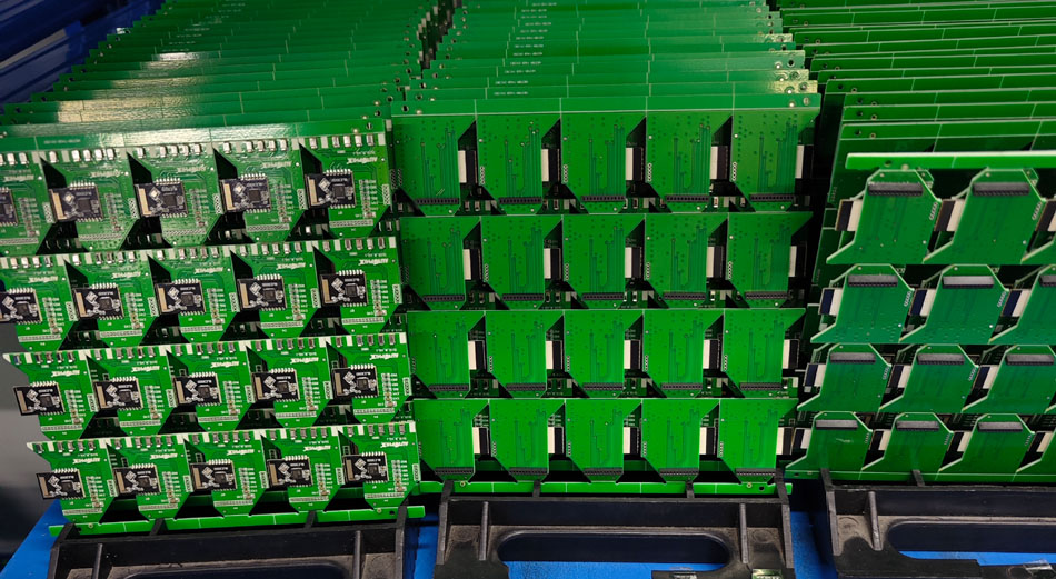 Како да се оцени услугата и способностите за поддршка на фабриката за PCBA при изборот на фабрика за PCBA?