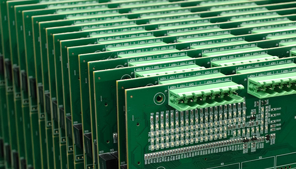 Како да се избере вистинската фабрика за PCBA врз основа на повратните информации од клиентите?