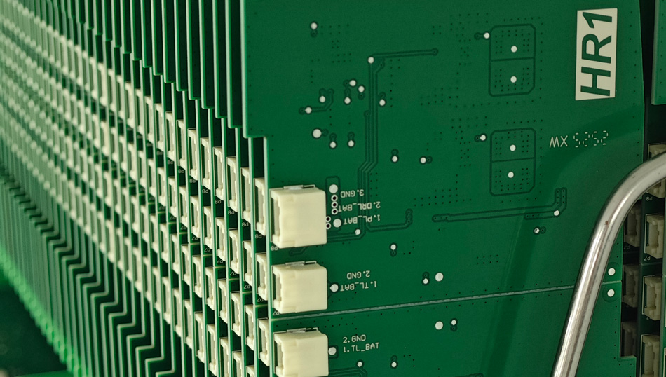 Како може фабриките за индустриска контрола на PCBA да ја подобрат контролата на квалитетот преку следење на податоците во реално време?